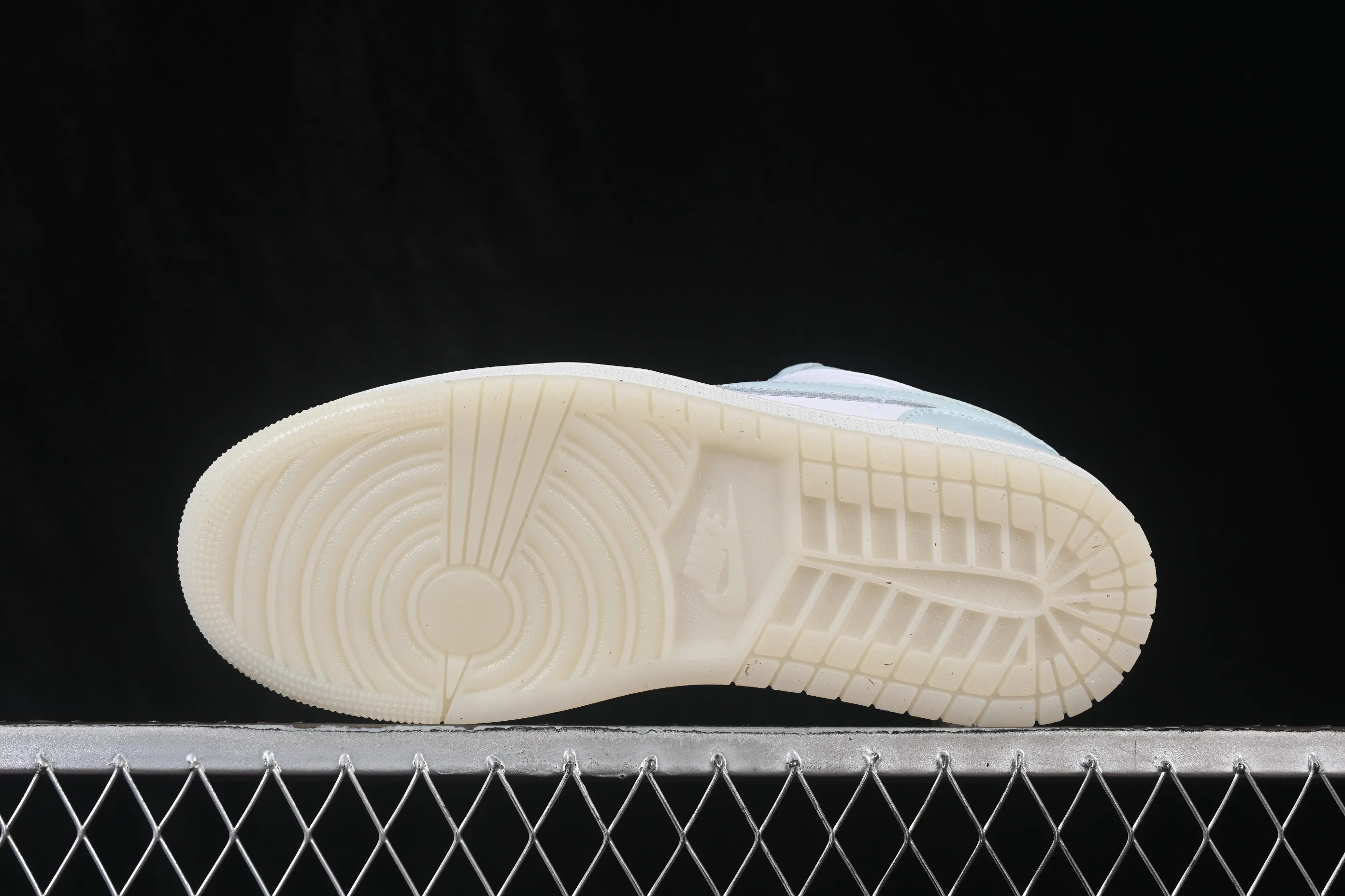 All categories Air Jordan Jordan series basketball shoes Air Jordan 1 Low G version pure original Air Jordan 1 Low AJ1 Joe 1 blue and white low-top retro culture basketball shoes HJ5999-400